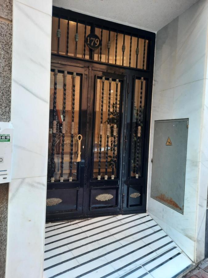 Прекрасная Студия В Двух Минутах От Пляжа Torrevieja Ngoại thất bức ảnh